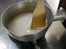 ポン菓子用の飴　砂糖のりんかけ画像